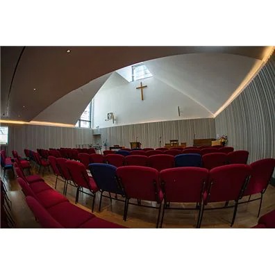 Crossway基督教中心用不朽情缘不朽情缘将人们聚集在一起